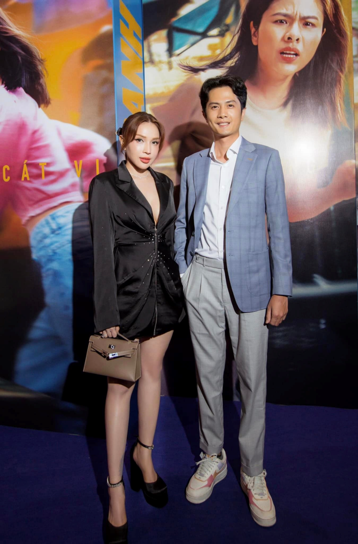 Bạn thân hé lộ chuyện Huỳnh Phương có tin vui, fan đồn đoán chuẩn bị về chung nhà với Khả Như Bạn thân hé lộ chuyện Huỳnh Phương có tin vui, fan đồn đoán chuẩn bị về chung nhà với Khả Như Ảnh 3