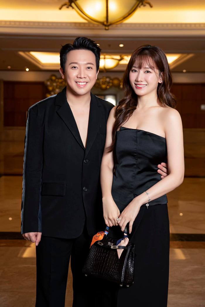 Ra sức 'v&ograve;i vĩnh' Trấn Th&agrave;nh, Hari Won 'tr&uacute;ng số' qu&agrave; đặc biệt từ chồng Ảnh 3