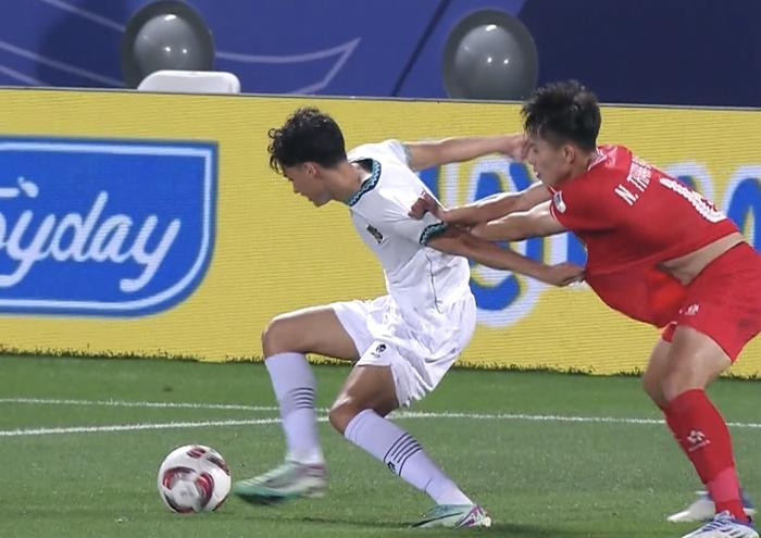 Vợ cầu thủ Thanh Bình lên tiếng vì chồng bị cộng đồng mạng mắng oan Vợ cầu thủ Thanh Bình lên tiếng vì chồng bị cộng đồng mạng mắng oan Ảnh 2