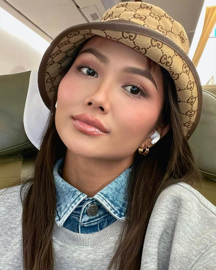 Tiếp tục gặp sự cố ở s&acirc;n bay, H'Hen Ni&ecirc; l&ecirc;n mạng x&atilde; hội than thở Ảnh 5