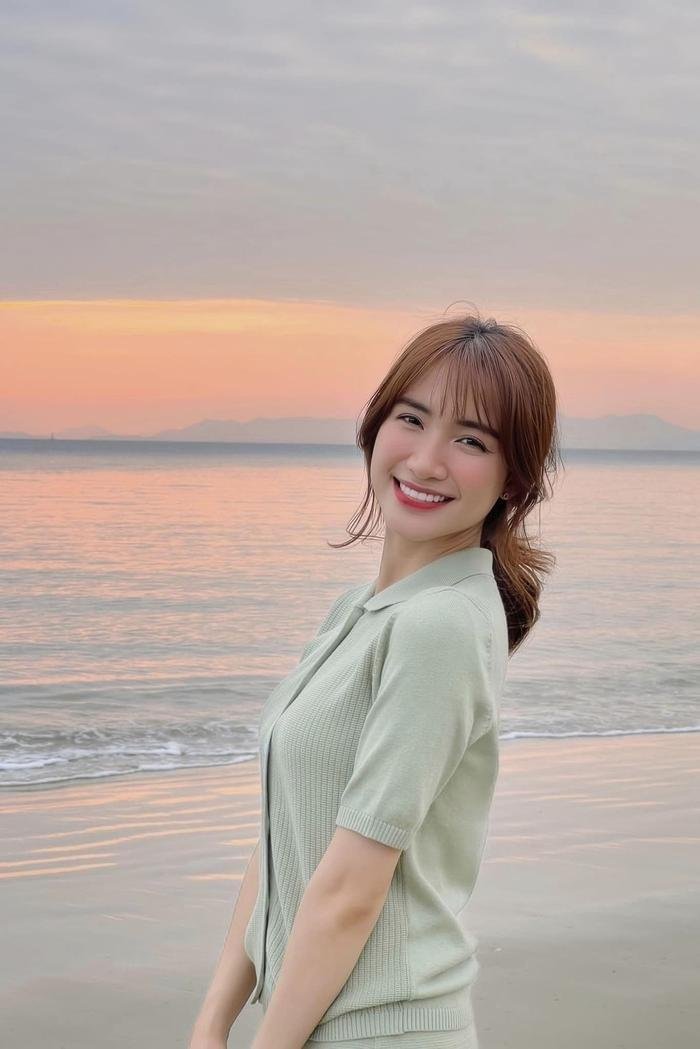 Hòa Minzy bật khóc nức nở, tiết lộ tình trạng báo động về tâm lý lẫn sức khỏe Hòa Minzy bật khóc nức nở, tiết lộ tình trạng báo động về tâm lý lẫn sức khỏe