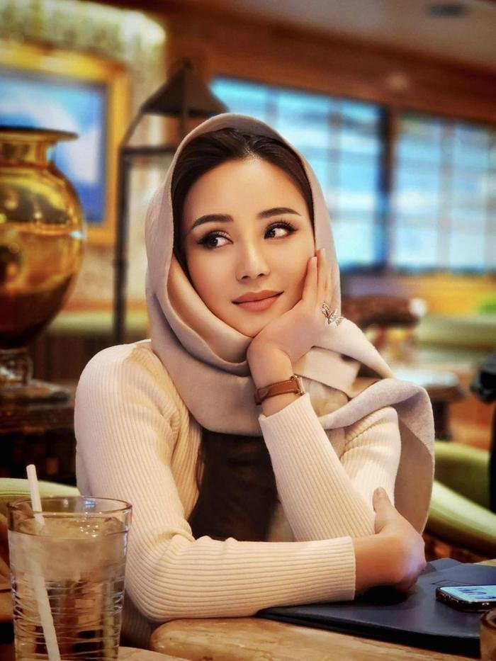 Vy Oanh kể về oan ức trong quá khứ, tiết lộ cùng con gái vượt qua cửa tử để giành sự sống Vy Oanh kể về oan ức trong quá khứ, tiết lộ cùng con gái vượt qua cửa tử để giành sự sống