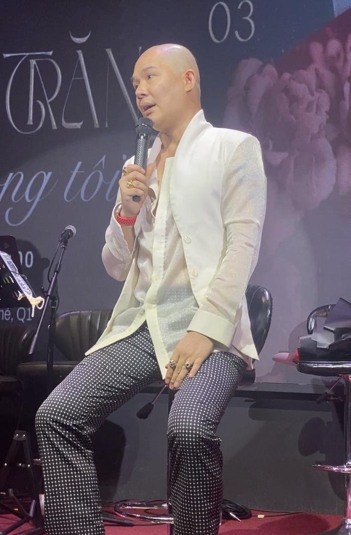 Nathan Lee khẳng định không cần nổi tiếng, gửi lời thách thức đến "Ông hoàng nhạc Việt" Nathan Lee khẳng định không cần nổi tiếng, gửi lời thách thức đến "Ông hoàng nhạc Việt"