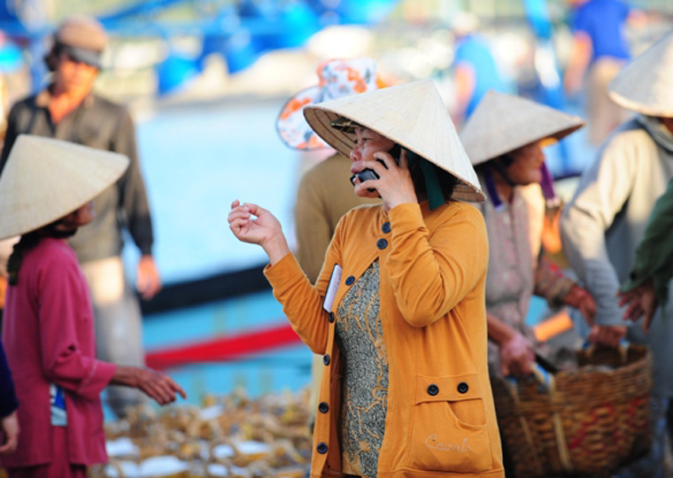 Viettel đấu giá được "băng tần vàng" 5G, 3 ngày chặn 5.400 điện thoại "cục gạch"