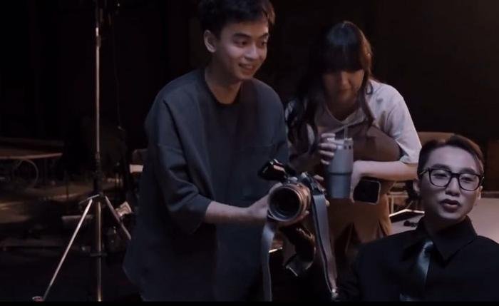 Lộ clip Sơn Tùng "mắng" Hải Tú, cách xư hô gây chú ý Lộ clip Sơn Tùng "mắng" Hải Tú, cách xư hô gây chú ý