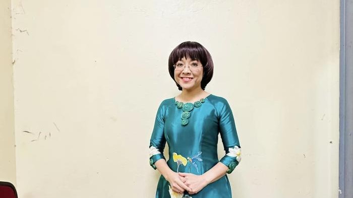 MC Thảo Vân gặp tai nạn giao thông trong lúc cầm lái xe ô tô