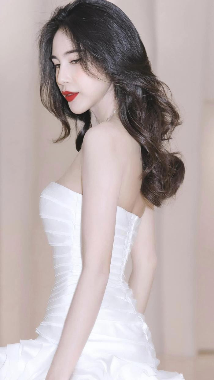 Bị "mỉa mai" chuyện bất đồng trong lời nói, Thủy Tiên đáp trả thế nào? Bị "mỉa mai" chuyện bất đồng trong lời nói, Thủy Tiên đáp trả thế nào?