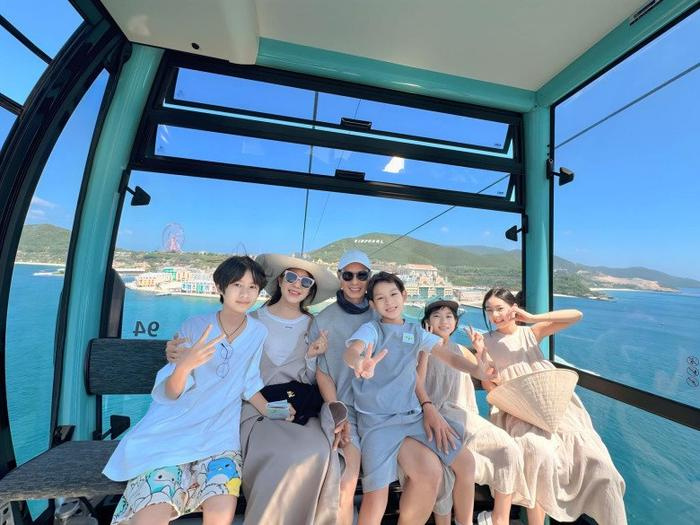 Vợ Lý Hải bất ngờ tiết lộ lên chức ở tuổi 38