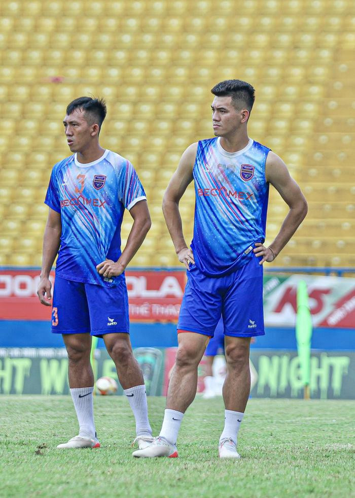 Vì sao HLV Lê Huỳnh Đức để Tiến Linh dự bị ba trận liên tiếp?