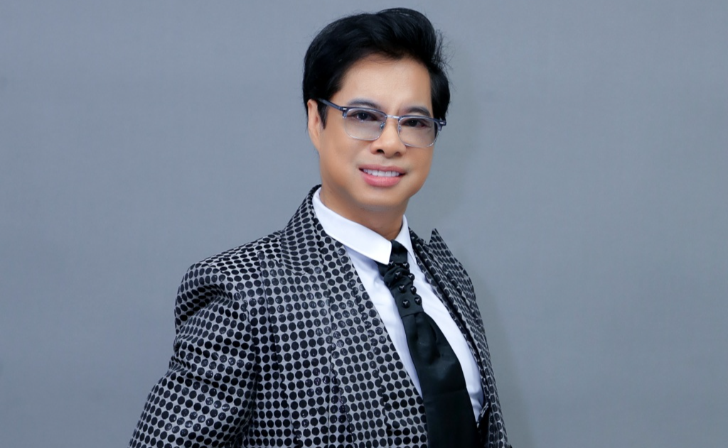 Ngọc Sơn tiết lộ được mời đóng phim "Bông hồng đẫm lệ" trước Lý Hùng