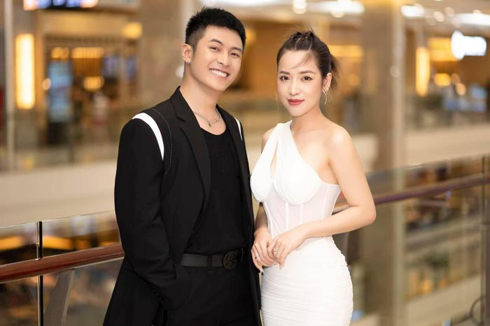 Puka bức xúc khi bị hỏi thẳng chuyện cưới xin với Gin Tuấn Kiệt Puka bức xúc khi bị hỏi thẳng chuyện cưới xin với Gin Tuấn Kiệt