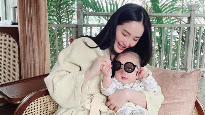 Bảo Thy "flex" tính cách của quý tử, tự hào về điều này