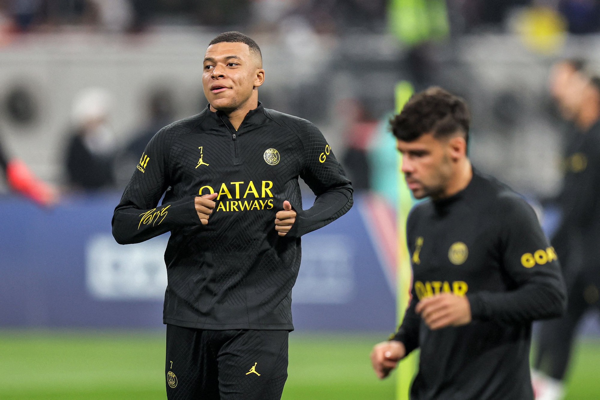 Mbappe nhận quyết định chính thức từ PSG, tránh xa đội 1 - Ảnh 1.