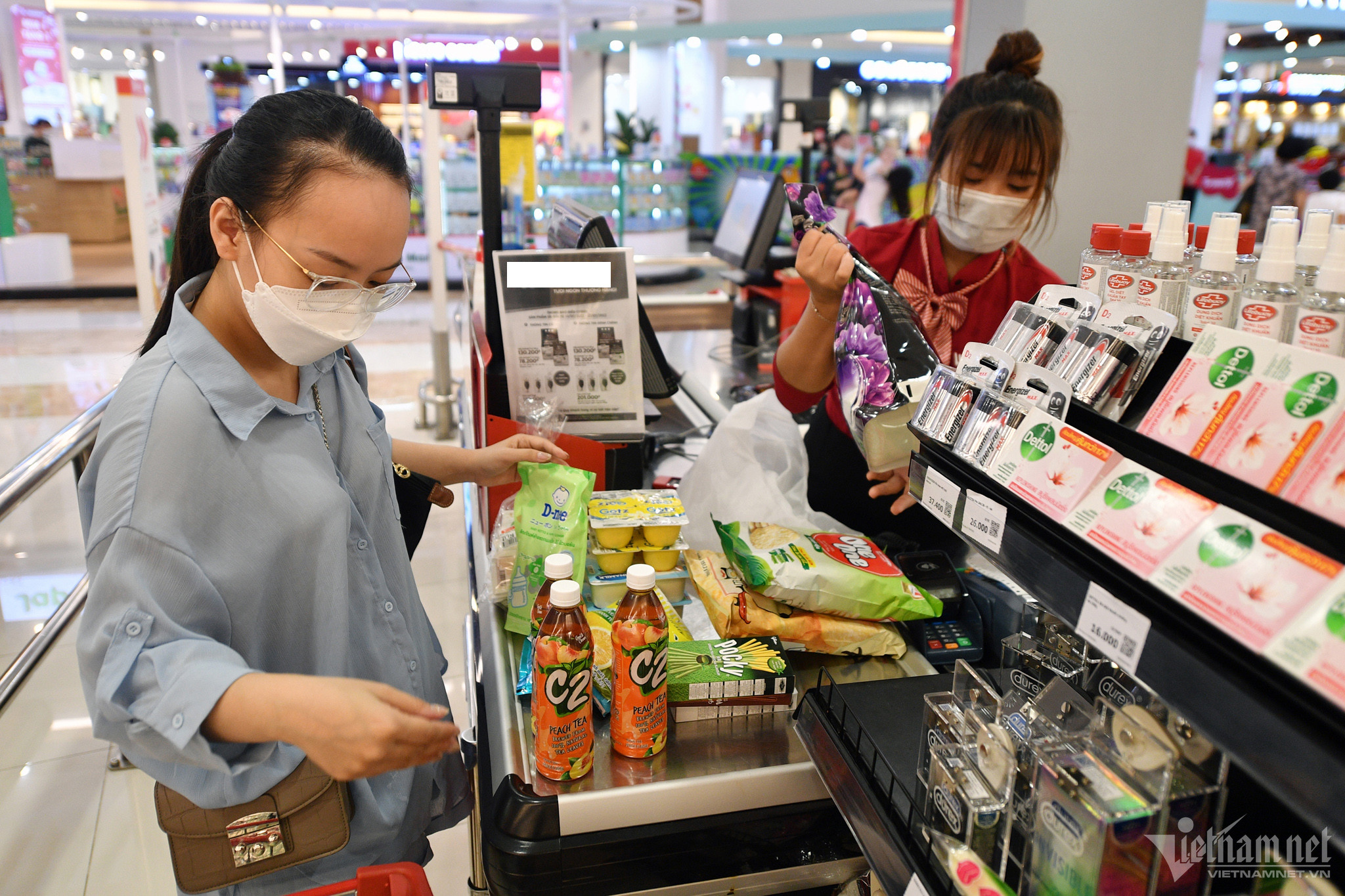 Đón cơ hội thập kỷ, ông lớn Singapore, Thái, Hàn, Nhật dồn dập đổ tiền vào thường bán lẻ Việt Nam Đón cơ hội thập kỷ, ông lớn Singapore, Thái, Hàn, Nhật dồn dập đổ tiền vào thường bán lẻ Việt Nam