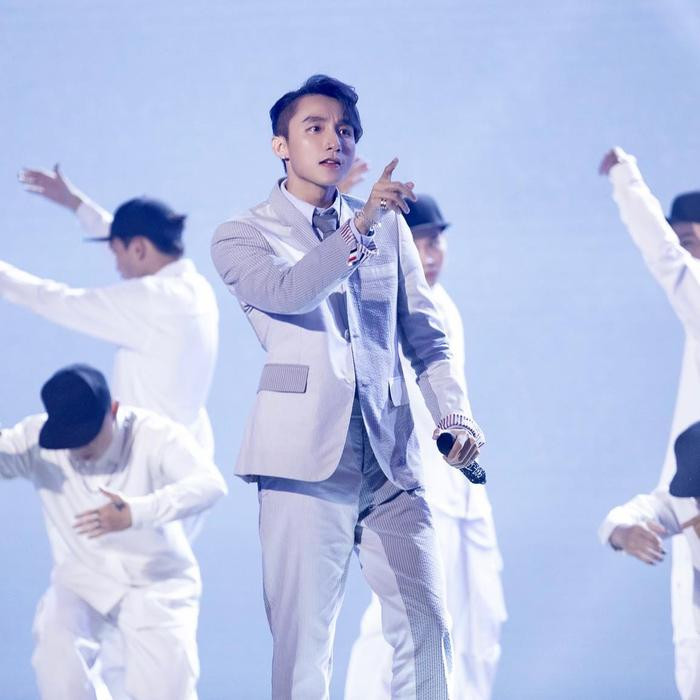 Sơn Tùng nói gì sau tiết mục Sơn Tùng nói gì sau tiết mục 'không phải dạng vừa' tại Chung kết Vietnam Idol? Ảnh 3