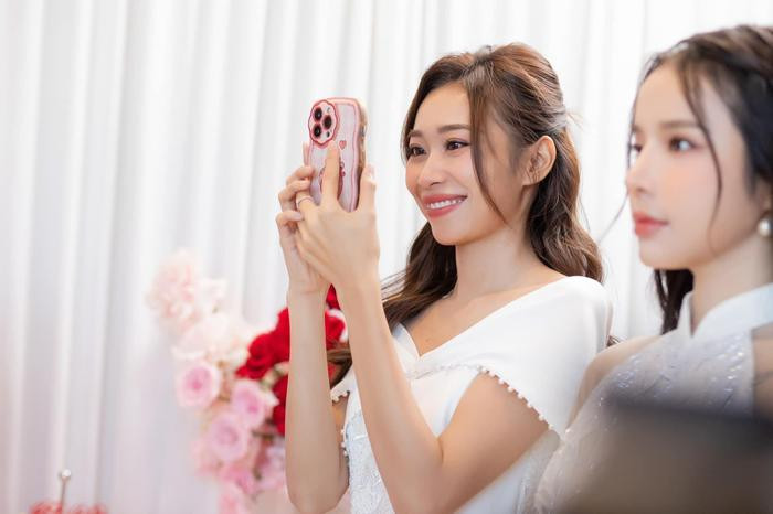 Một nữ diễn viên gặp sự cố đổ máu trong đám cưới Puka - Gin Tuấn Kiệt Một nữ diễn viên gặp sự cố đổ máu trong đám cưới Puka - Gin Tuấn Kiệt Ảnh 4