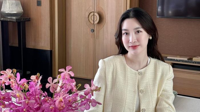 Đỗ Mỹ Linh khoe nhan sắc thăng hạng hậu sinh nở, ra dáng chuẩn dâu hào môn