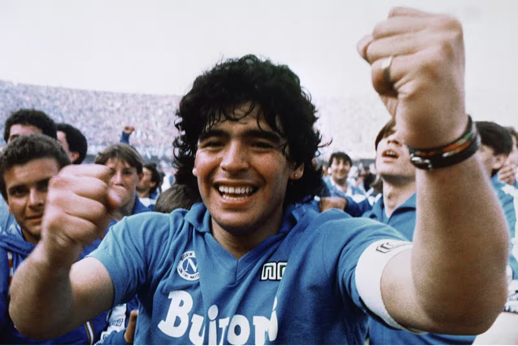 Barcelona, Napoli và ký ức Maradona - Ảnh 1.