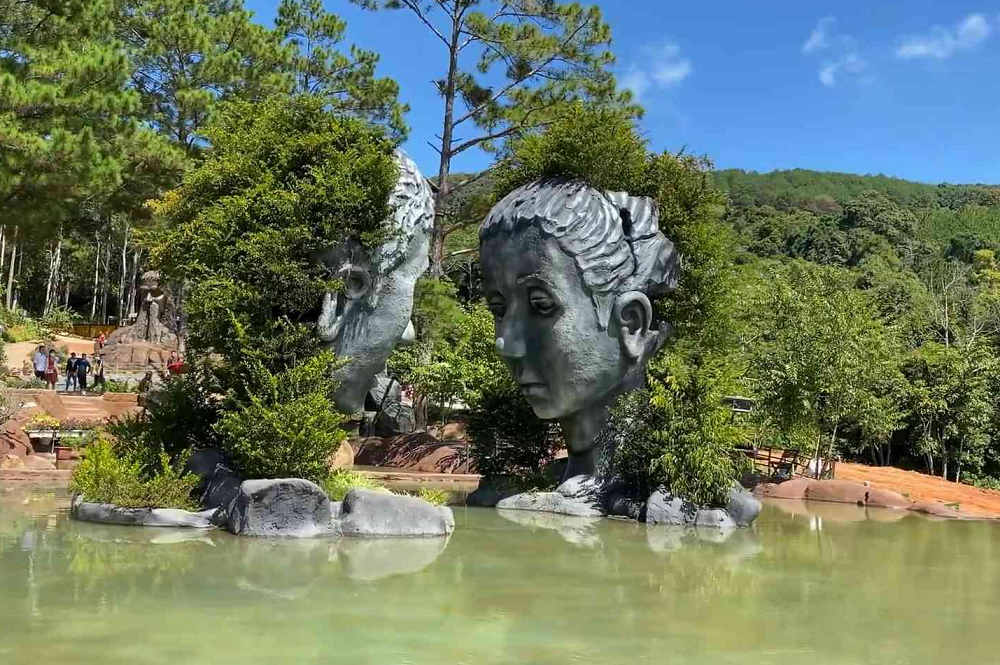 Thú vị đường hầm đất sét ở Đà Lạt Thú vị đường hầm đất sét ở Đà Lạt