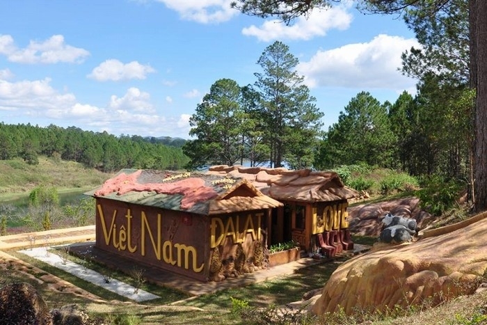 Thú vị đường hầm đất sét ở Đà Lạt Thú vị đường hầm đất sét ở Đà Lạt