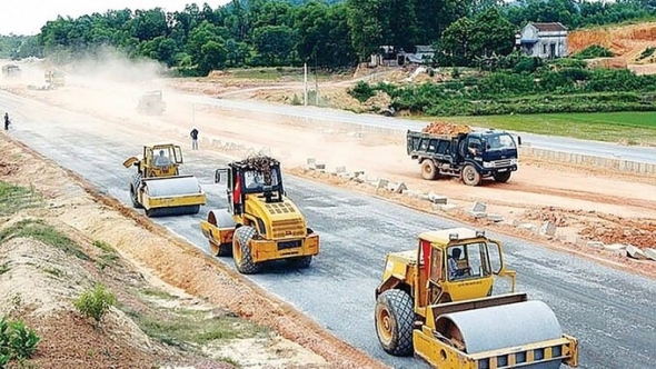 Bộ Tài chính “giục” địa phương khẩn trương phân bổ vốn đầu tư công năm 2023