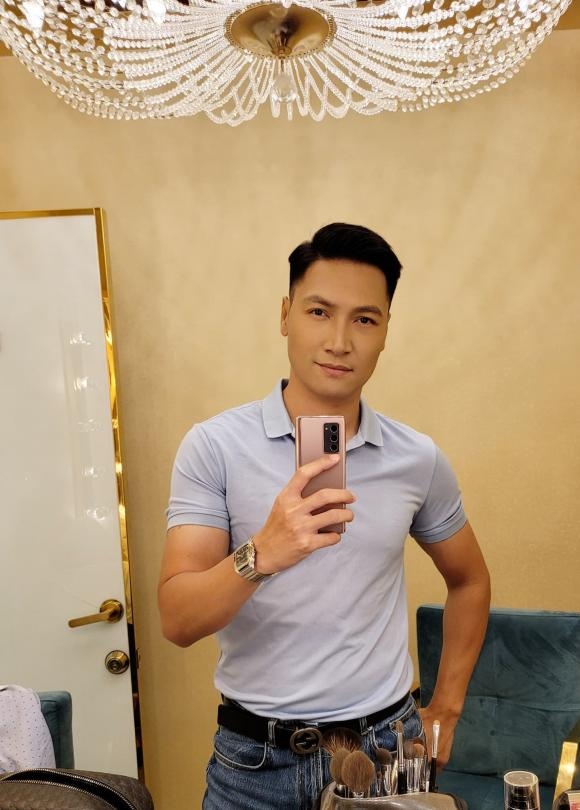 Sao Việt hôm nay 30/8: Lùm xùm tình ái không làm ảnh hưởng đến tinh thần của Phương Oanh Sao Việt hôm nay 30/8: Lùm xùm tình ái không làm ảnh hưởng đến tinh thần của Phương Oanh