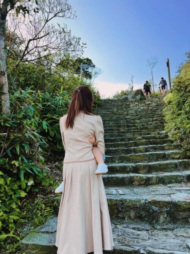 Sao Việt hôm nay 7/9: Hòa Minzy dành nhiều thời gian bên con trai Sao Việt hôm nay 7/9: Hòa Minzy dành nhiều thời gian bên con trai