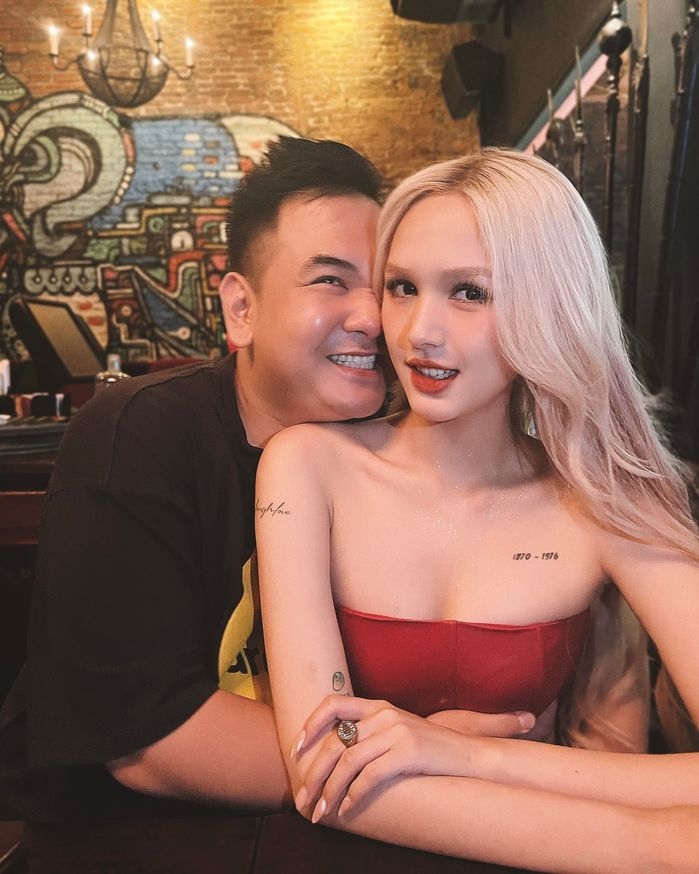 Sao Việt hôm nay 12/9: Đông Nhi tranh thủ chăm sóc con gái trước giờ biểu diễn Sao Việt hôm nay 12/9: Đông Nhi tranh thủ chăm sóc con gái trước giờ biểu diễn