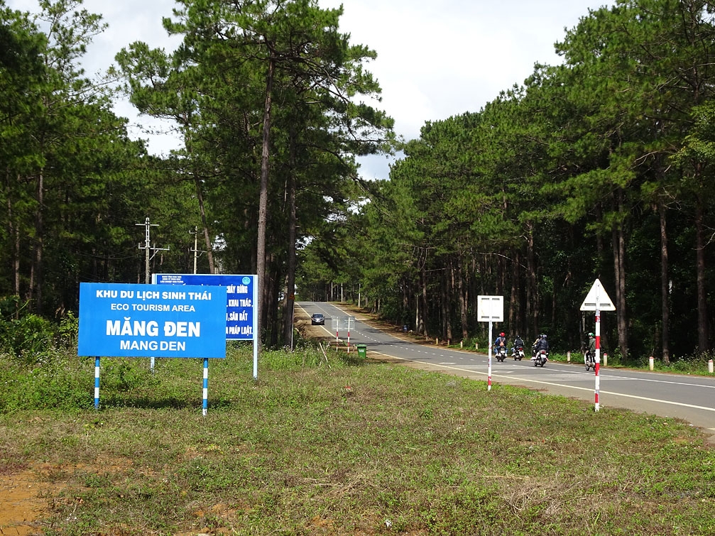 Tin bất động sản ngày 16/9: Quảng Ngãi thanh tra toàn bộ việc tách thửa ở "đảo Ngọc" Ân Phú Tin bất động sản ngày 16/9: Quảng Ngãi thanh tra toàn bộ việc tách thửa ở "đảo Ngọc" Ân Phú