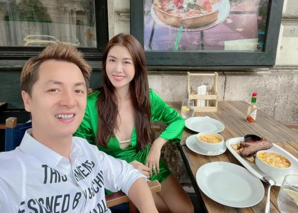 Sao Việt hôm nay 22/9: Trịnh Kim Chi được ông xã tặng nhẫn kim cương "khủng" Sao Việt hôm nay 22/9: Trịnh Kim Chi được ông xã tặng nhẫn kim cương "khủng"