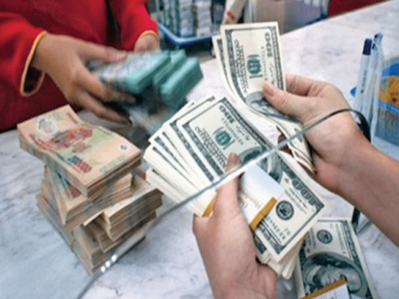 Tỷ giá ngoại tệ hôm nay 25/9: Đồng USD vượt đỉnh