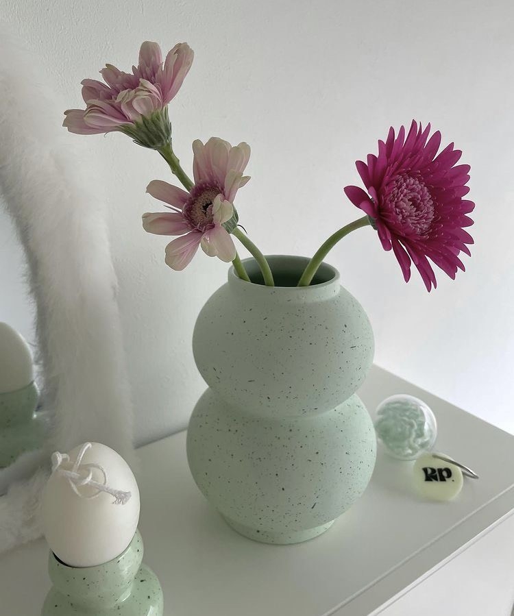 Tử vi 12 con giáp ngày 30/9/2022: Tuổi Thìn hòa giải mâu thuẫn, tuổi Mùi chú ý sức khỏe