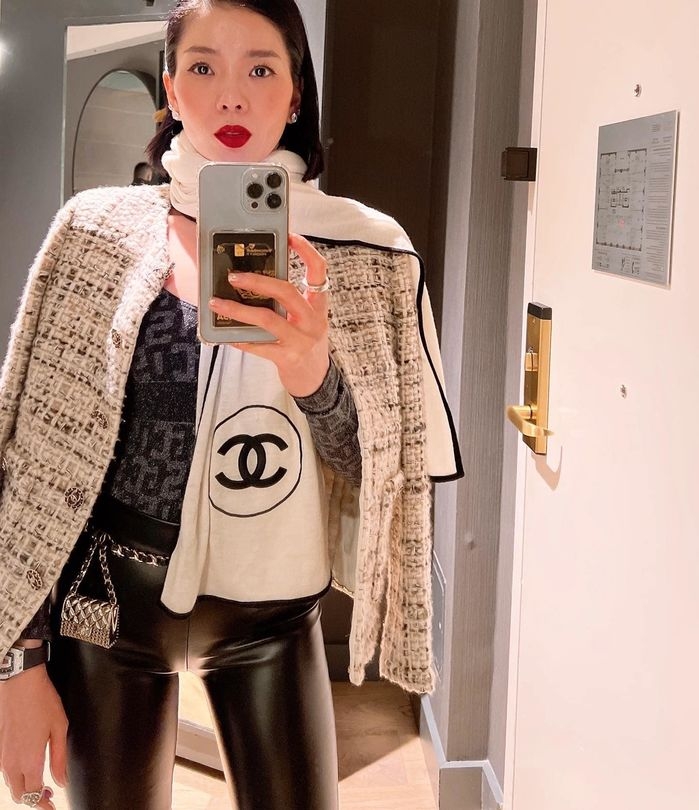 Sao Việt hôm nay 30/9: Vợ Lê Dương Bảo Lâm bán nước mía 5K nhưng dám mua "xế hộp" Sao Việt hôm nay 30/9: Vợ Lê Dương Bảo Lâm bán nước mía 5K nhưng dám mua "xế hộp"