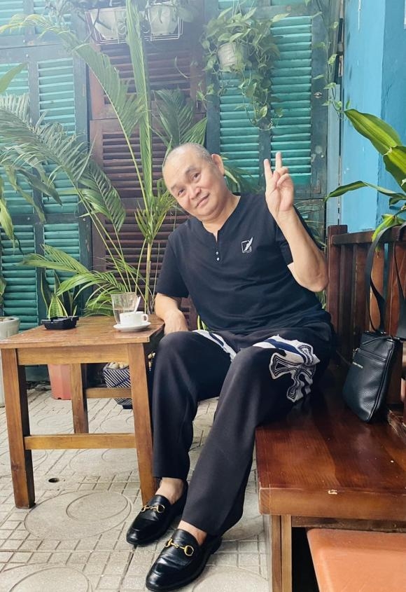 Sao Việt hôm nay 30/9: Vợ Lê Dương Bảo Lâm bán nước mía 5K nhưng dám mua "xế hộp" Sao Việt hôm nay 30/9: Vợ Lê Dương Bảo Lâm bán nước mía 5K nhưng dám mua "xế hộp"