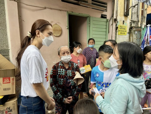 Sao Việt hôm nay 2/10: Tân Miss Grand Vietnam 2022 từng bị "body shaming" vì nặng 75kg