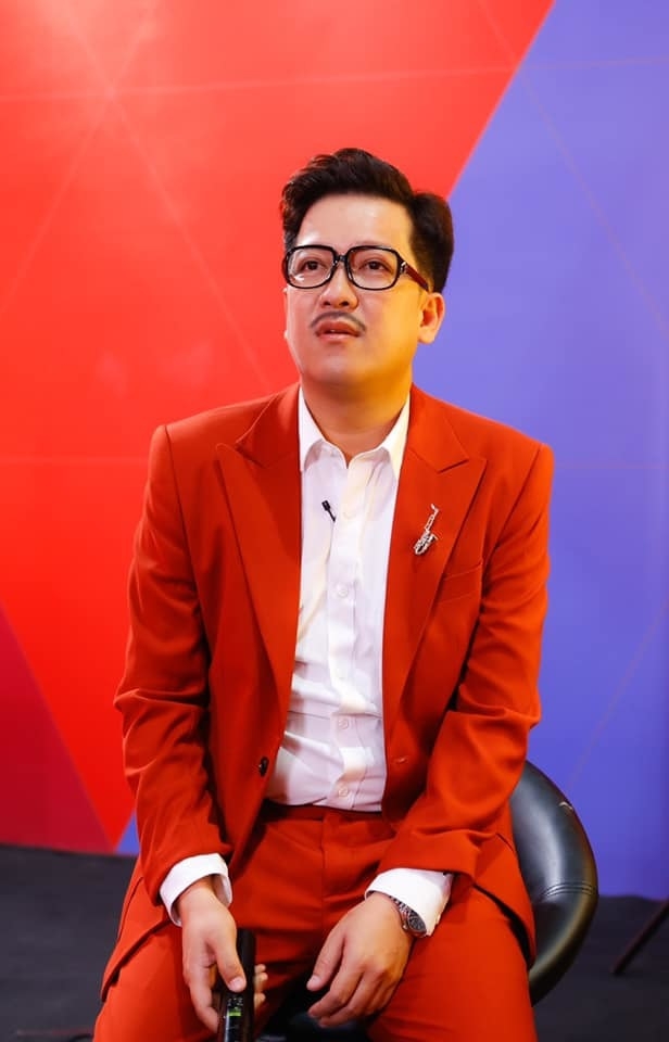 Sao Việt hôm nay 5/10: Đàm Vĩnh Hưng dọa báo công an vì sáng sớm hàng xóm đã làm điều này Sao Việt hôm nay 5/10: Đàm Vĩnh Hưng dọa báo công an vì sáng sớm hàng xóm đã làm điều này