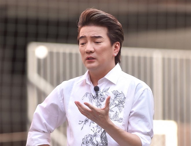 Sao Việt hôm nay 5/10: Đàm Vĩnh Hưng dọa báo công an vì sáng sớm hàng xóm đã làm điều này Sao Việt hôm nay 5/10: Đàm Vĩnh Hưng dọa báo công an vì sáng sớm hàng xóm đã làm điều này