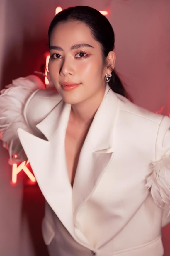 Sao Việt hôm nay 10/10: Hé lộ dàn phù dâu trong đám cưới Diệu Nhi - Anh Tú Sao Việt hôm nay 10/10: Hé lộ dàn phù dâu trong đám cưới Diệu Nhi - Anh Tú