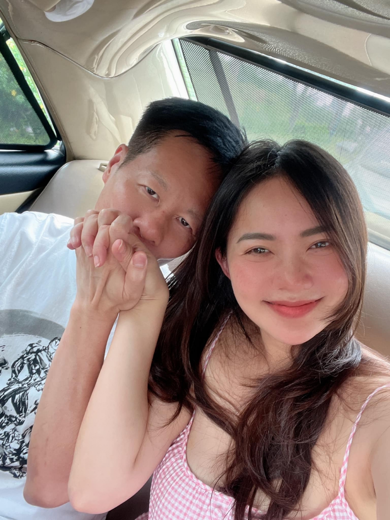 Sao Việt hôm nay 14/10: Cựu mẫu Phan Như Thảo nghĩ đến cuộc sống về hưu bên chồng đại gia Đức An Sao Việt hôm nay 14/10: Cựu mẫu Phan Như Thảo nghĩ đến cuộc sống về hưu bên chồng đại gia Đức An