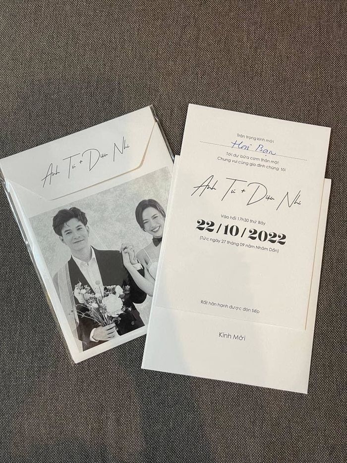 Sao Việt hôm nay 21/10: Hòa Minzy tiết lộ lý do phải livestream bán hàng Sao Việt hôm nay 21/10: Hòa Minzy tiết lộ lý do phải livestream bán hàng