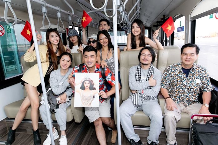 Sao Việt hôm nay 25/10: Sơn Tùng trông như thế nào qua camera thường?