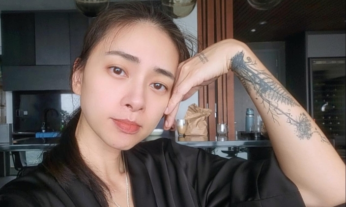 Sao Việt hôm nay 29/10: Hari Won "không bận tâm thị phi"