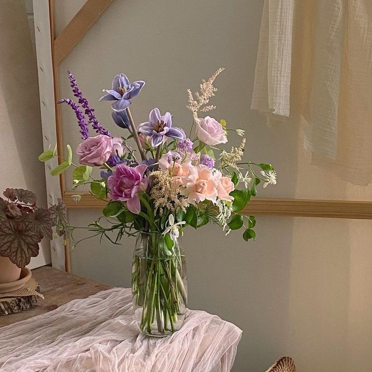 Tử vi 12 con giáp ngày 1/11/2022: Tuổi Thân gặp họa phá tài, tuổi Tuất quý nhân che chở