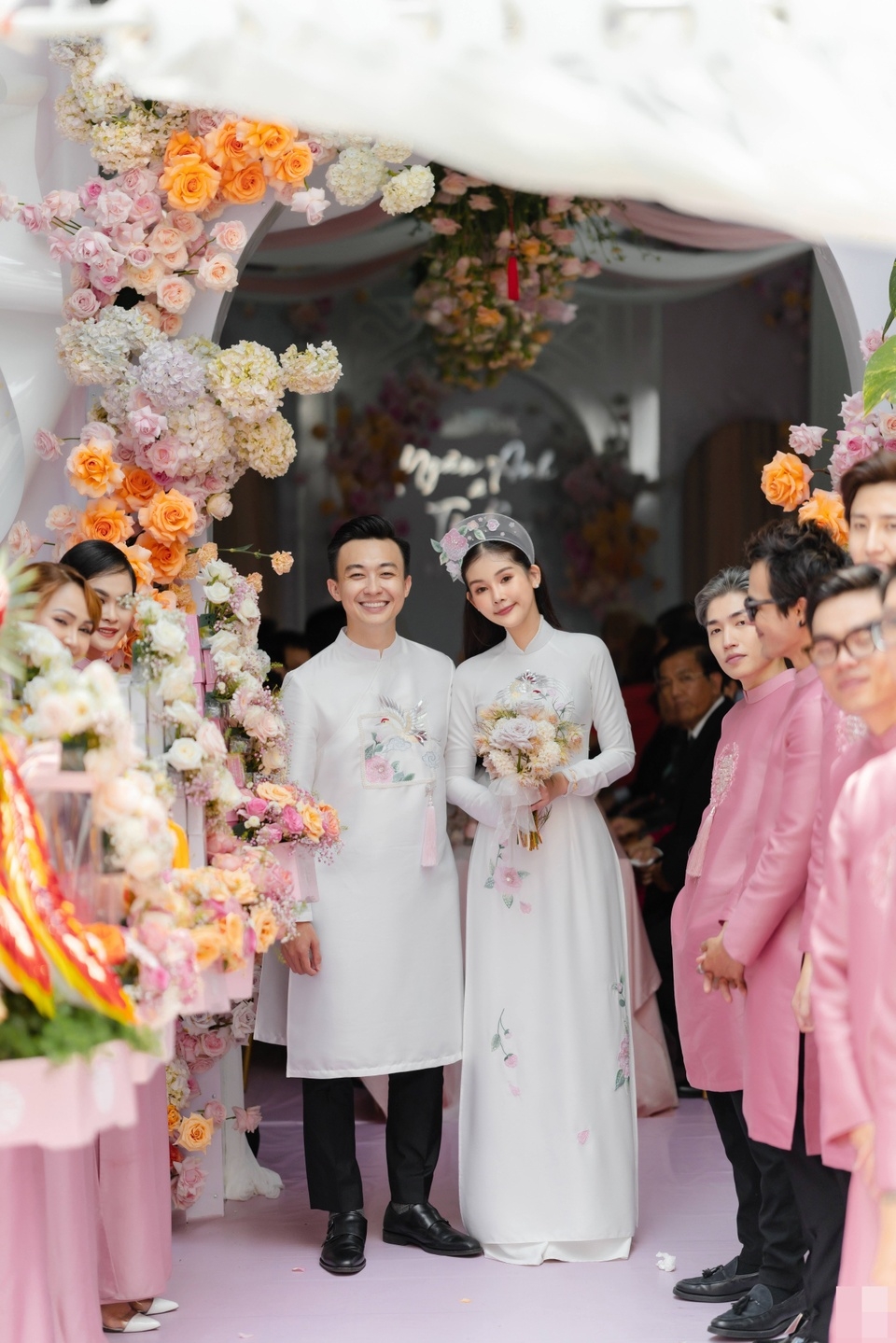 Sao Việt hôm nay 2/11: Hồng Đăng khẳng định "con người ta sinh ra không phải là để chết"