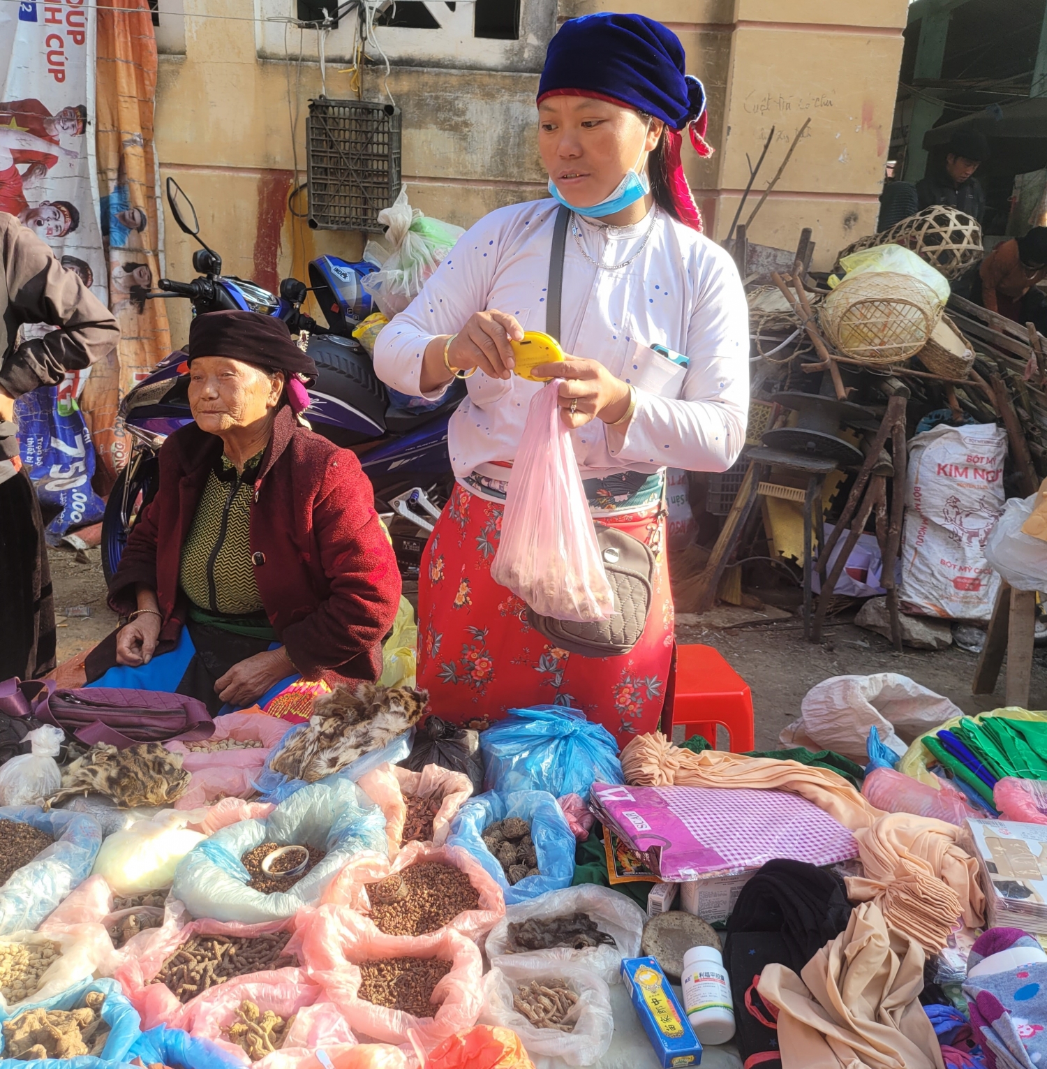 Về Hà Giang - Mảnh đất "cỏ chen đá, đá chen hoa"