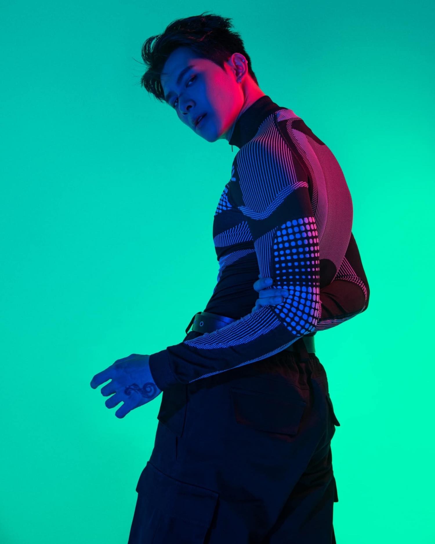 Sao Việt hôm nay 8/11: Elly Trần cầu cứu cư dân mạng vì yêu cầu quá quắt của chồng