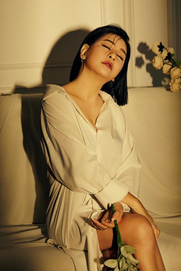 Sao Việt hôm nay 10/11: Vân Dung đăng ảnh "chất chơi" hồi còn trẻ Sao Việt hôm nay 10/11: Vân Dung đăng ảnh "chất chơi" hồi còn trẻ