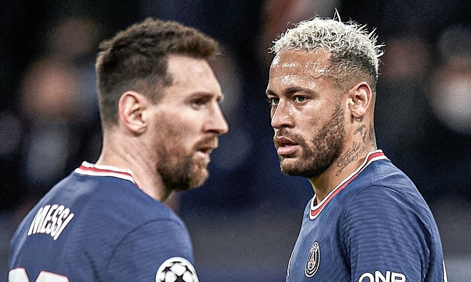 Neymar: 'Tôi nói với Messi rằng Brazil sẽ vô địch World Cup' Neymar: 'Tôi nói với Messi rằng Brazil sẽ vô địch World Cup'
