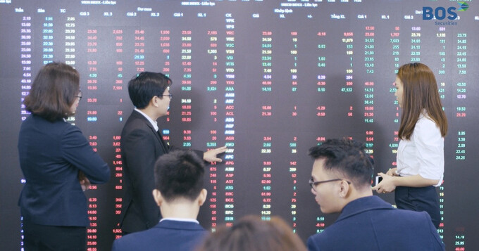 Đình chỉ giao dịch cổ phiếu bị ông Trịnh Văn Quyết thao túng Đình chỉ giao dịch cổ phiếu bị ông Trịnh Văn Quyết thao túng