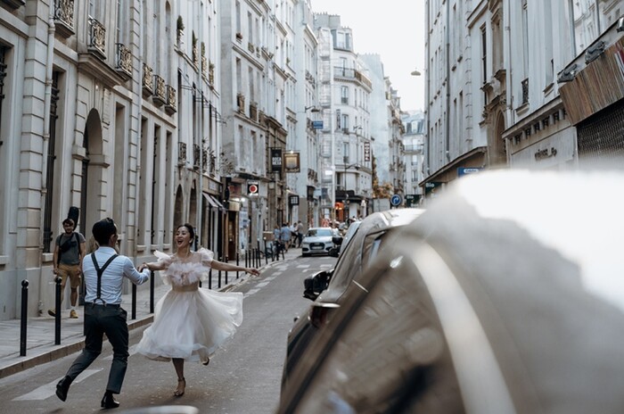 Bộ ảnh cưới thơ mộng, đậm chất dancesport của cặp đôi Khánh Thi - Phan Hiển